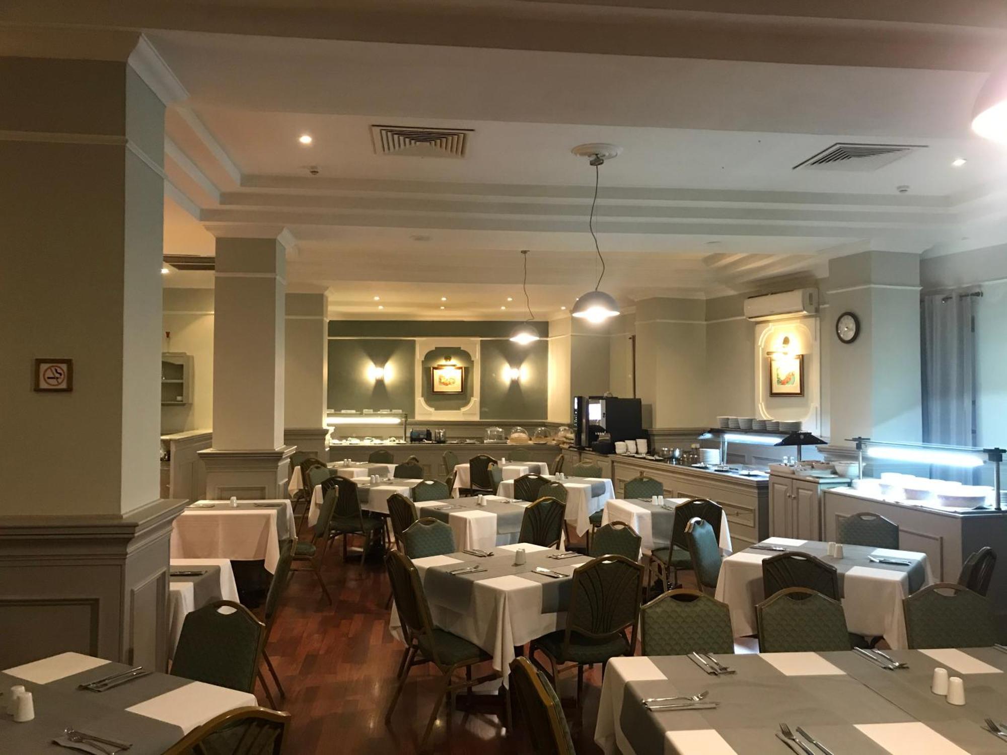 The Windsor Hotel スリーマ エクステリア 写真